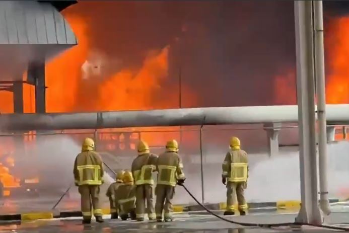 Kuwait Airport fuel tank blaze extinguished after 58 hours